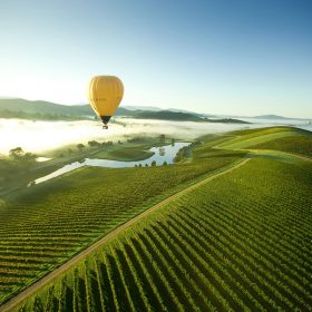 bay_khinh_khi_cau_Yarra_Valley